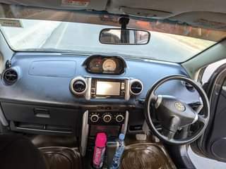 A picture of TOYOTA IST