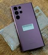 A picture of SAMSUNG S22 ULTRA 5G