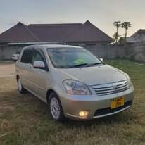 A picture of TOYOTA RAUMU BEI 11 5 MILION