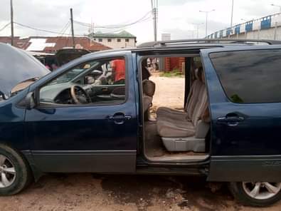 A picture of Very clean Sienna Well used Engine is super untampered GEAR