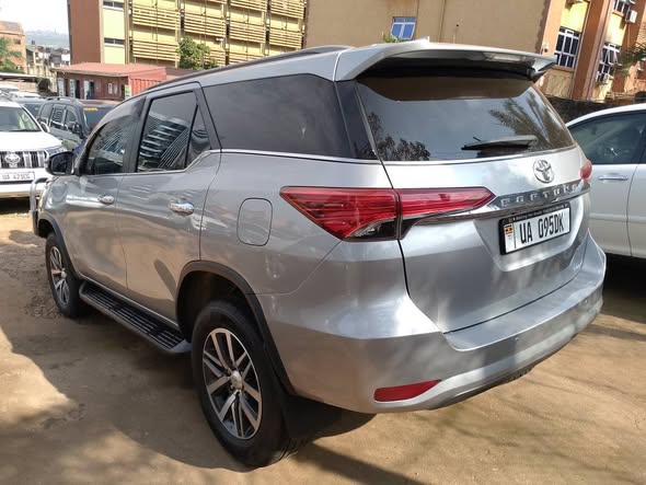 A picture of Toyota Fortuner Model 2016 Diesel Engine 0787181703 0704482571 Call Whatsapp