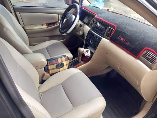A picture of 2004 Toyota Toyota