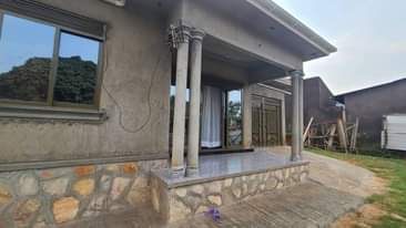 A picture of House for sale at 180m. With ready land title .