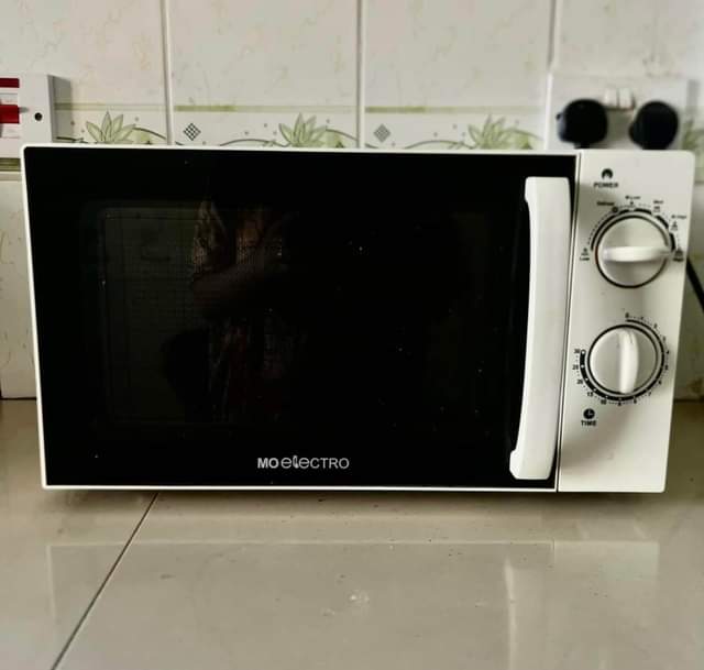 A picture of Microwave for sale if interested kindly inbox no any issues.