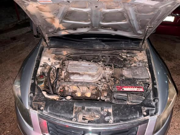 A picture of DISTRESS SELL 2009 HONDA ACCORD