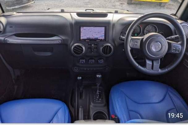 A picture of 2015 Jeep Wrangler 2015