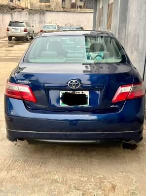A picture of 2008 Toyota Camry sport edition V6 engine capacity first body