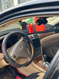 A picture of Lexus ES330