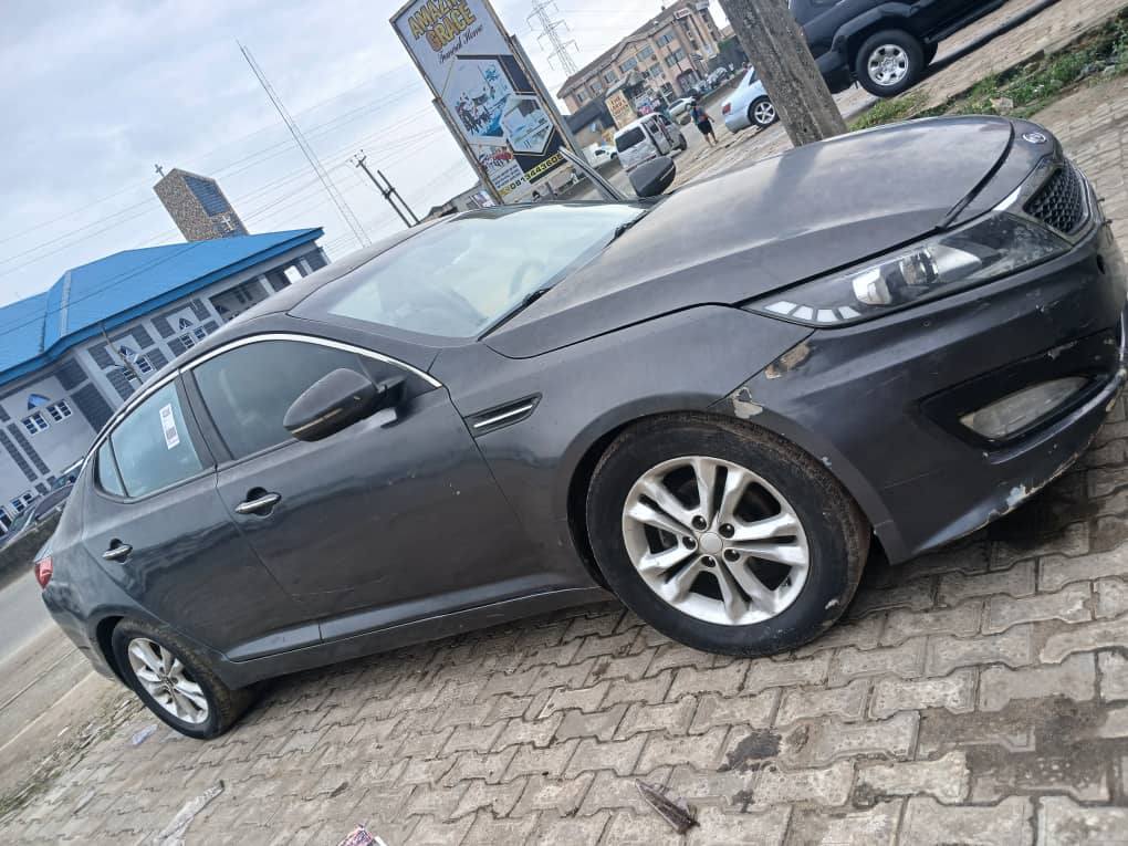 A picture of Kia optima 2014 model