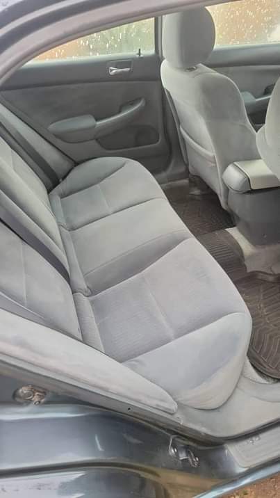 A picture of Honda Accord 2005 Going cheap