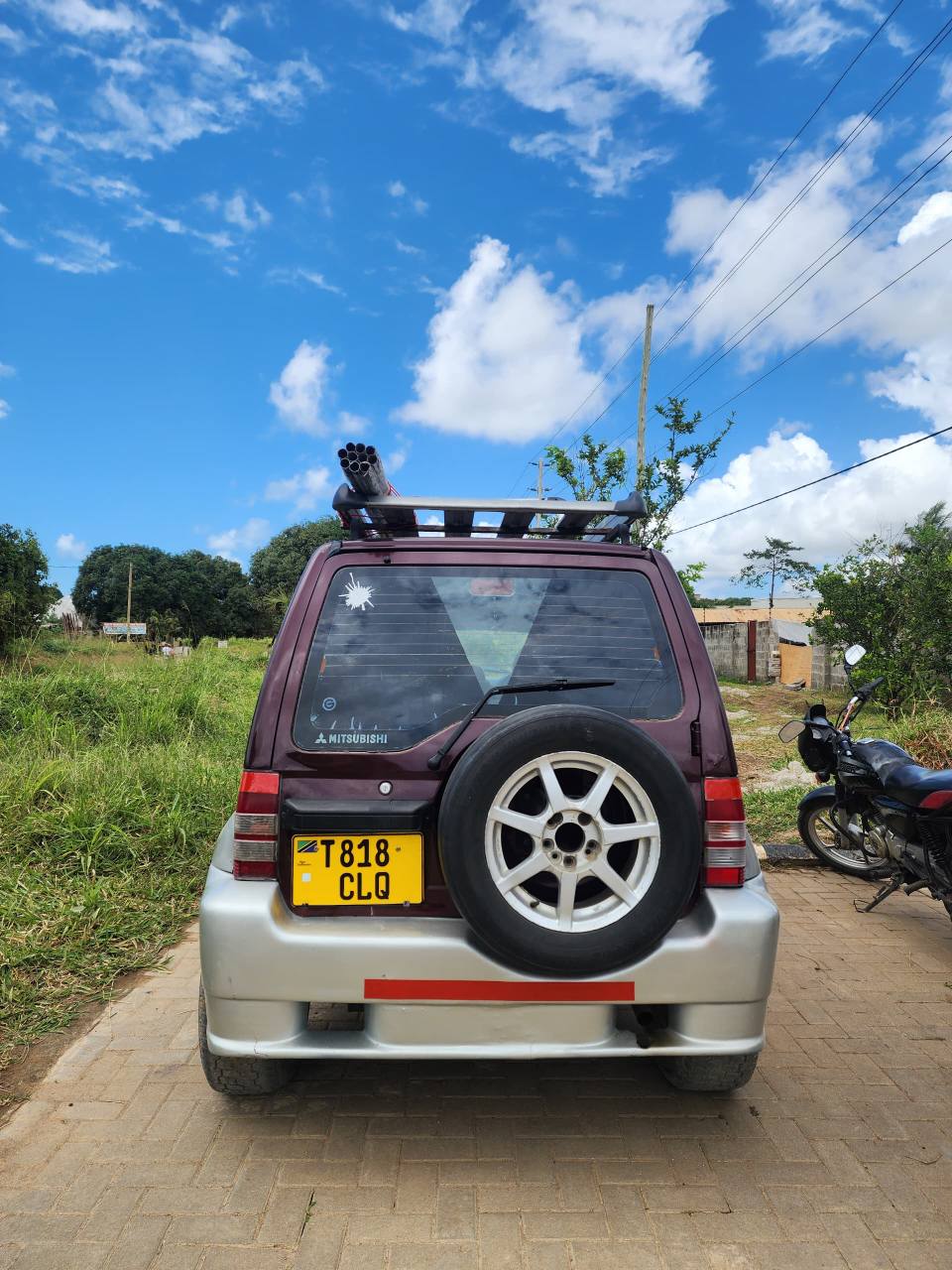 A picture of Pajero mini