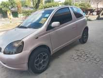 A picture of Toyota vitz old model gari kali snaa full ac chini