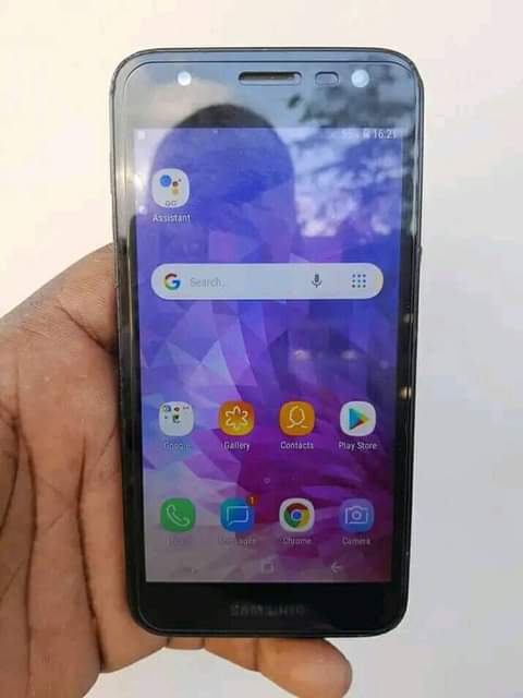 A picture of Samsung J2 Core