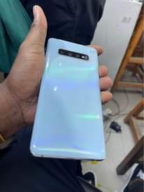 A picture of Samsung Galaxy s10 plus