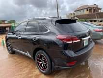 A picture of Lexus RX 350