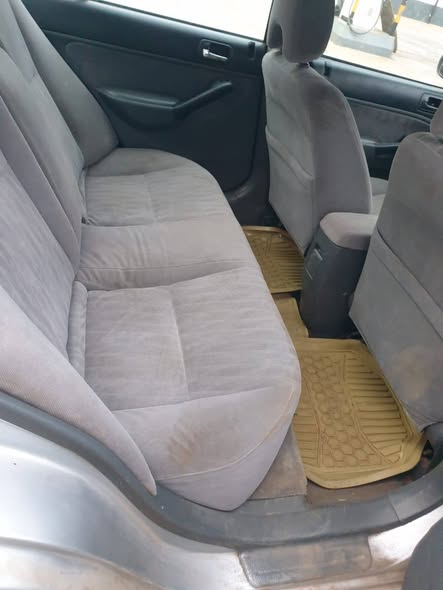 A picture of Honda civic 2005 automatic gear good condition engine and gear