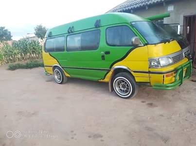used toyota hiace