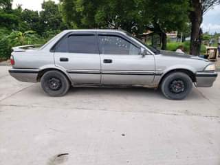 A picture of Toyota colola
