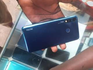 A picture of Camon 12 air