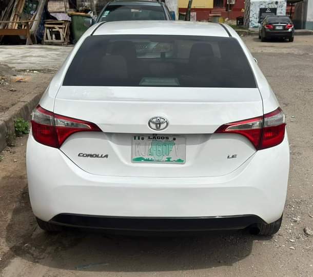 A picture of 2015 Toyota Corolla LE