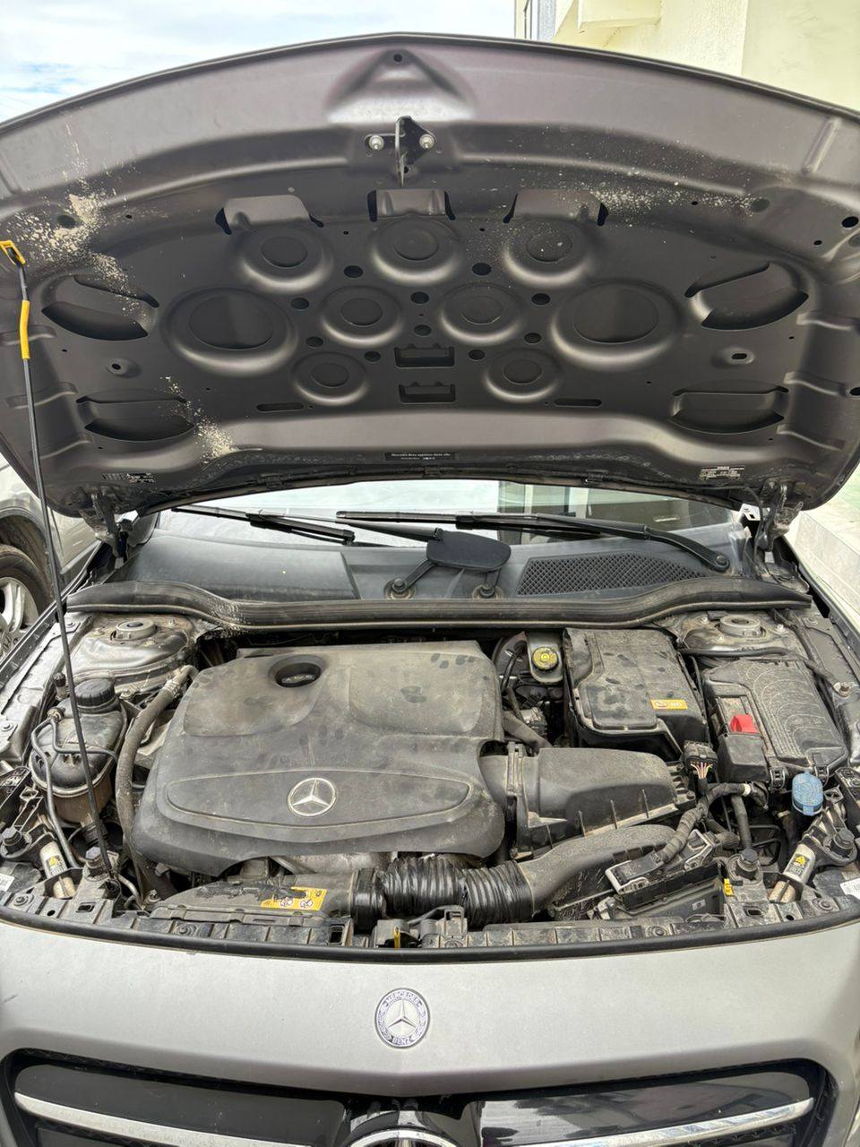 A picture of  Less than 6months REGISTERED 9JA USED 2016 MERCEDES BENZ