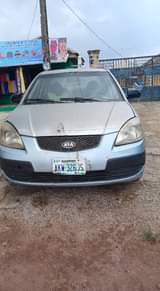 A picture of Kia 2007 model first body Awoof deal