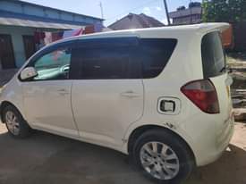 A picture of TOYOTA RACTIS