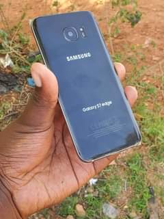 A picture of S7EDGE GALAXY SAMSUNG
