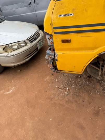 A picture of V6 Lovers This is for u..Toyota Camry 2000model