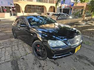 A picture of Toyota Mark X