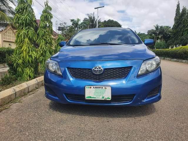 A picture of 2009 TOYOTA COROLLA