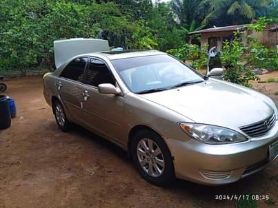 A picture of Toyota Camry 2006 model 2 4 Big daddy