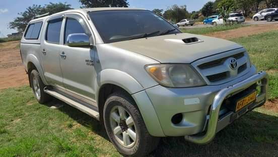 used toyota hilux