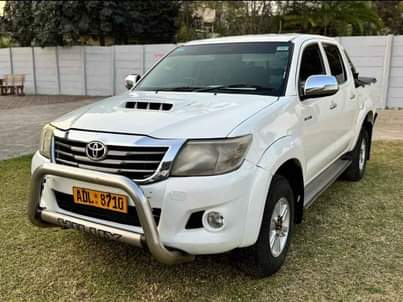 used toyota hilux