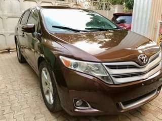 A picture of 2014 Venza
