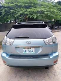 A picture of 2005 RX Lexus 2005