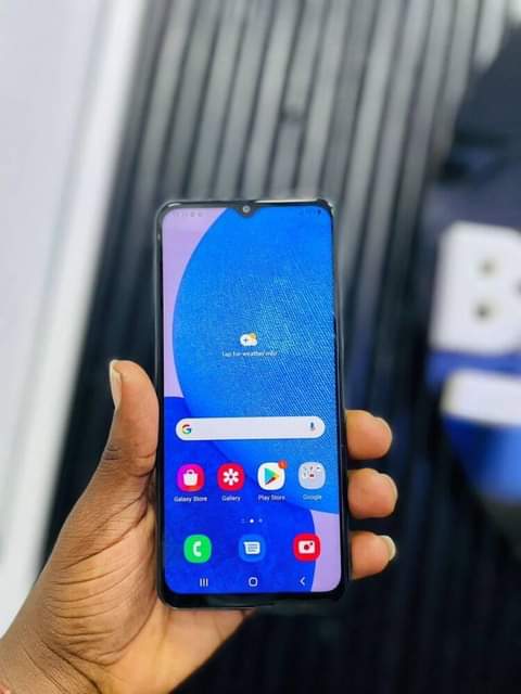 A picture of SAMSUNG A23 0629297642