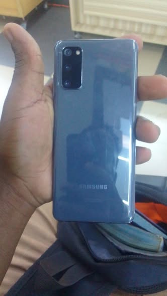 A picture of Samsung Galaxy s20