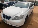 A picture of Lexus Es350 08 model registered