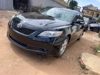 A picture of Camry 08 sport
