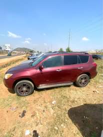 A picture of Toyota Rav4 Very Good