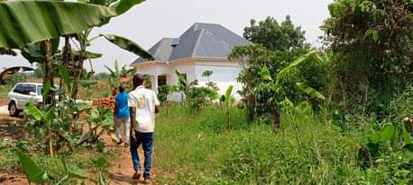 A picture of Cheap plots on bombo rd and semuto rd. 25x30ft...1.5m 25x50ft...2.5m