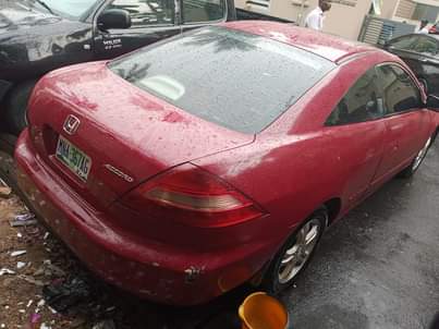 A picture of Honda Accord 2 doors naija used