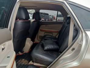 A picture of For sale Slightly used 2006 Lexus RX 330 Full option