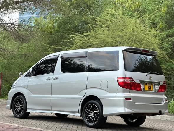 A picture of PRICE BEI 22 8M NAVUNJA TOYOTA ALPHARD YEAR 2007 ENGINE