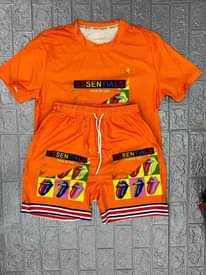 A picture of 20000 Tshs full code 15000 Tshs jumla kuanzia pair 5