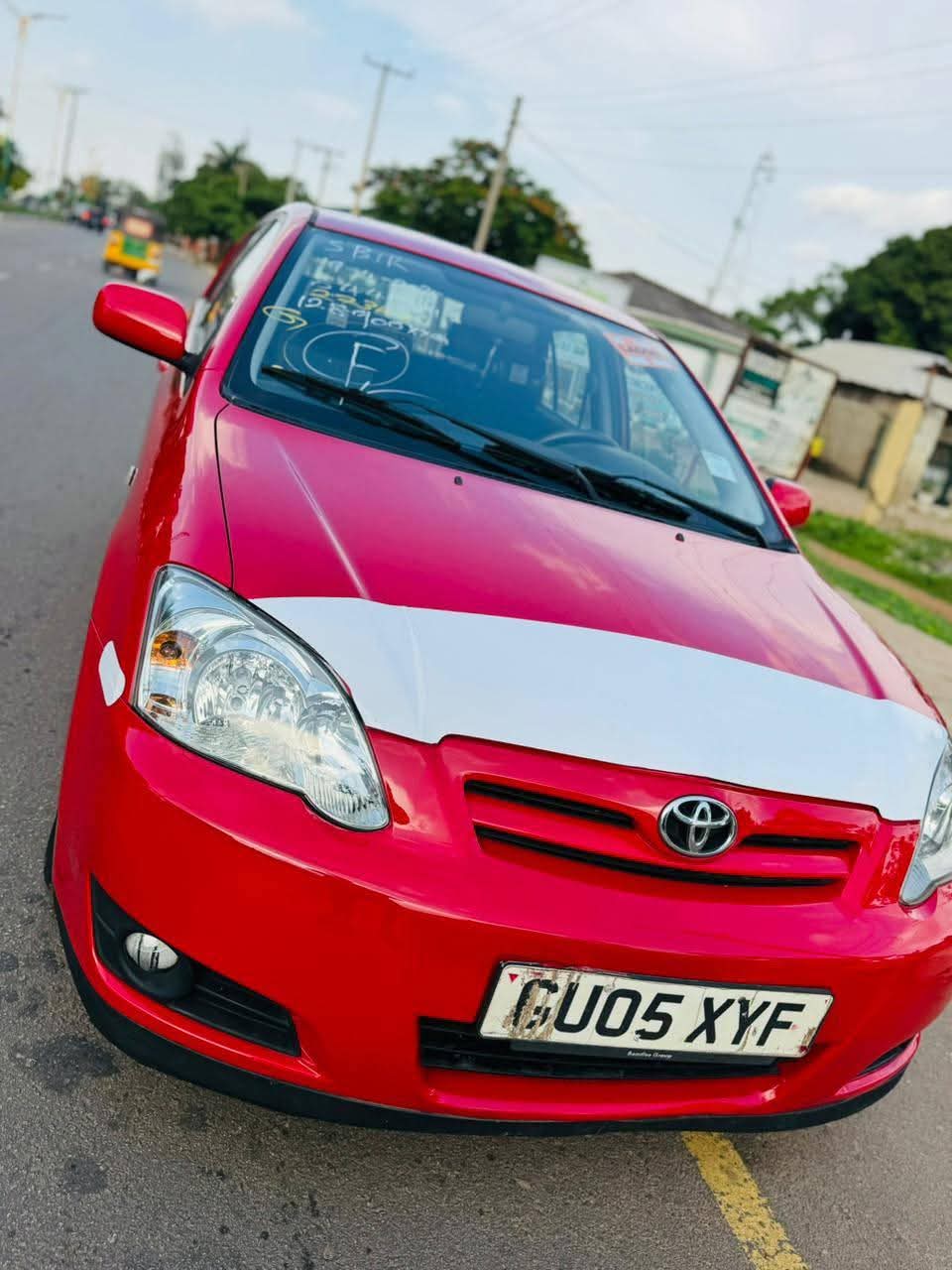 A picture of 2006 Toyota corolla obama