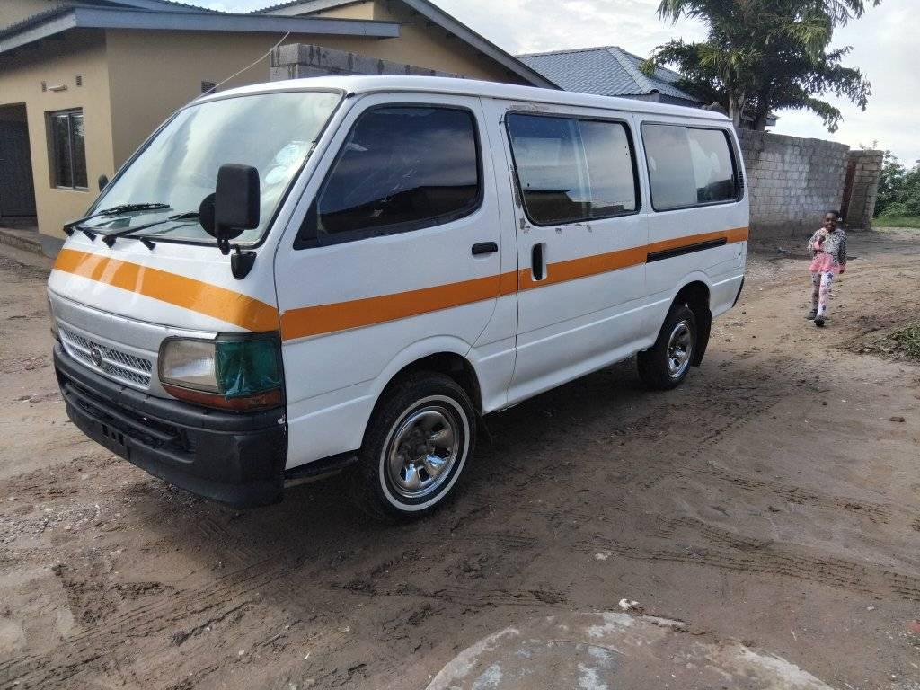 used toyota hiace