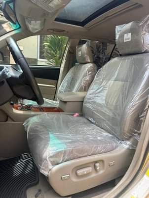 A picture of 2009 highlander limited TOKS STANARD FIRST BODY PAINT push to
