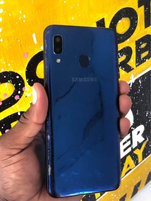 samsung a20